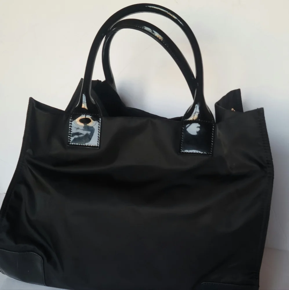Tory Burch Ella patent nylon tote - Picture 5 of 9